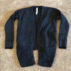 Lululemon gray cardigan sweater size 6